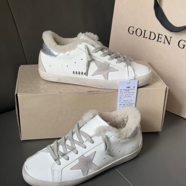 حذاء Golden Goose Superstar