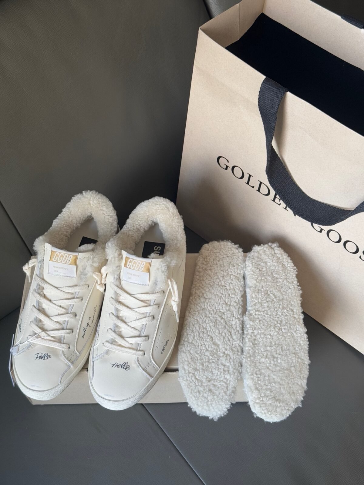 ⁦حذاء Golden Goose Superstar⁩ - الصورة ⁦3⁩