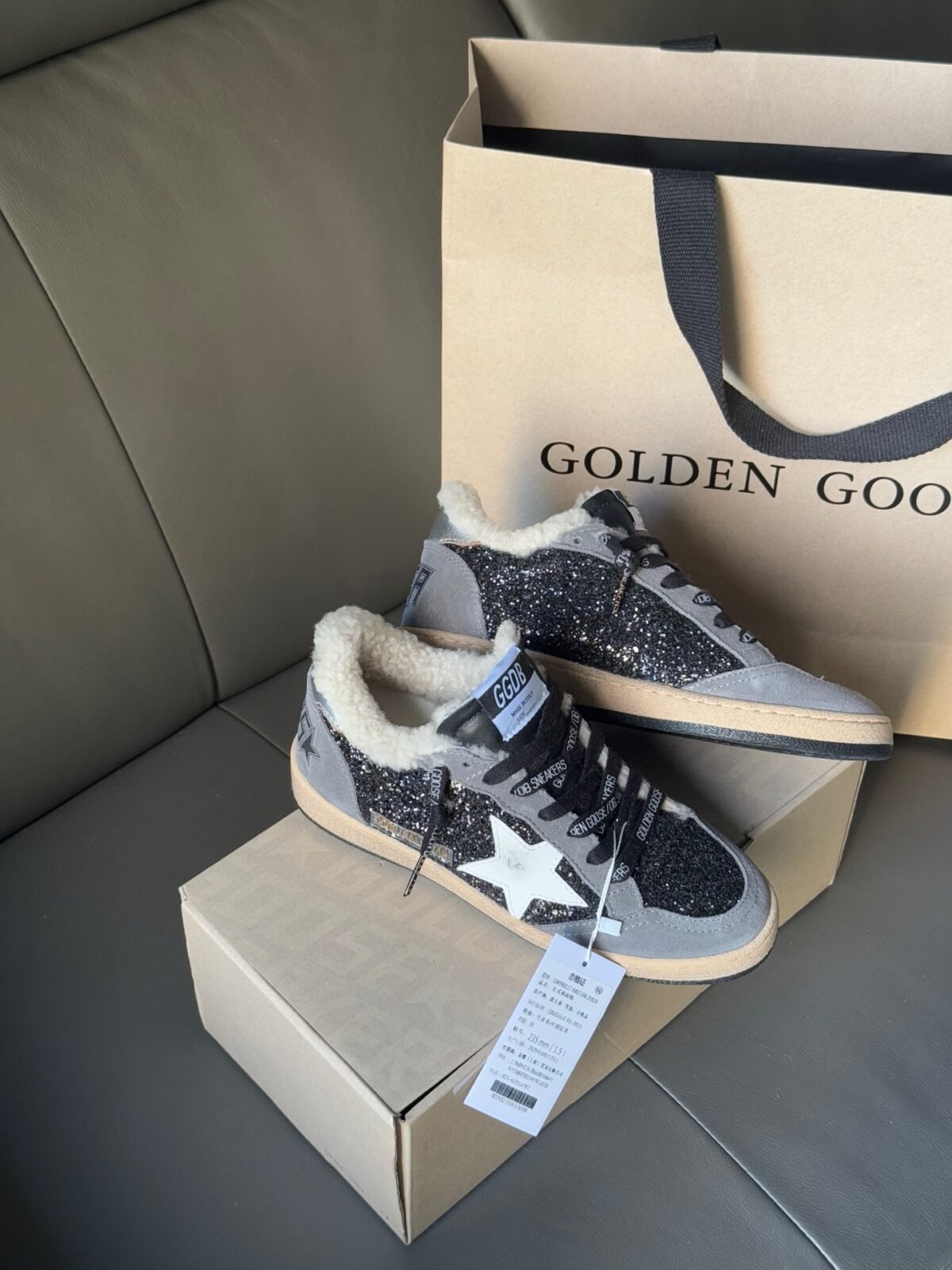 ⁦حذاء Golden Goose Ballstar⁩ - الصورة ⁦5⁩