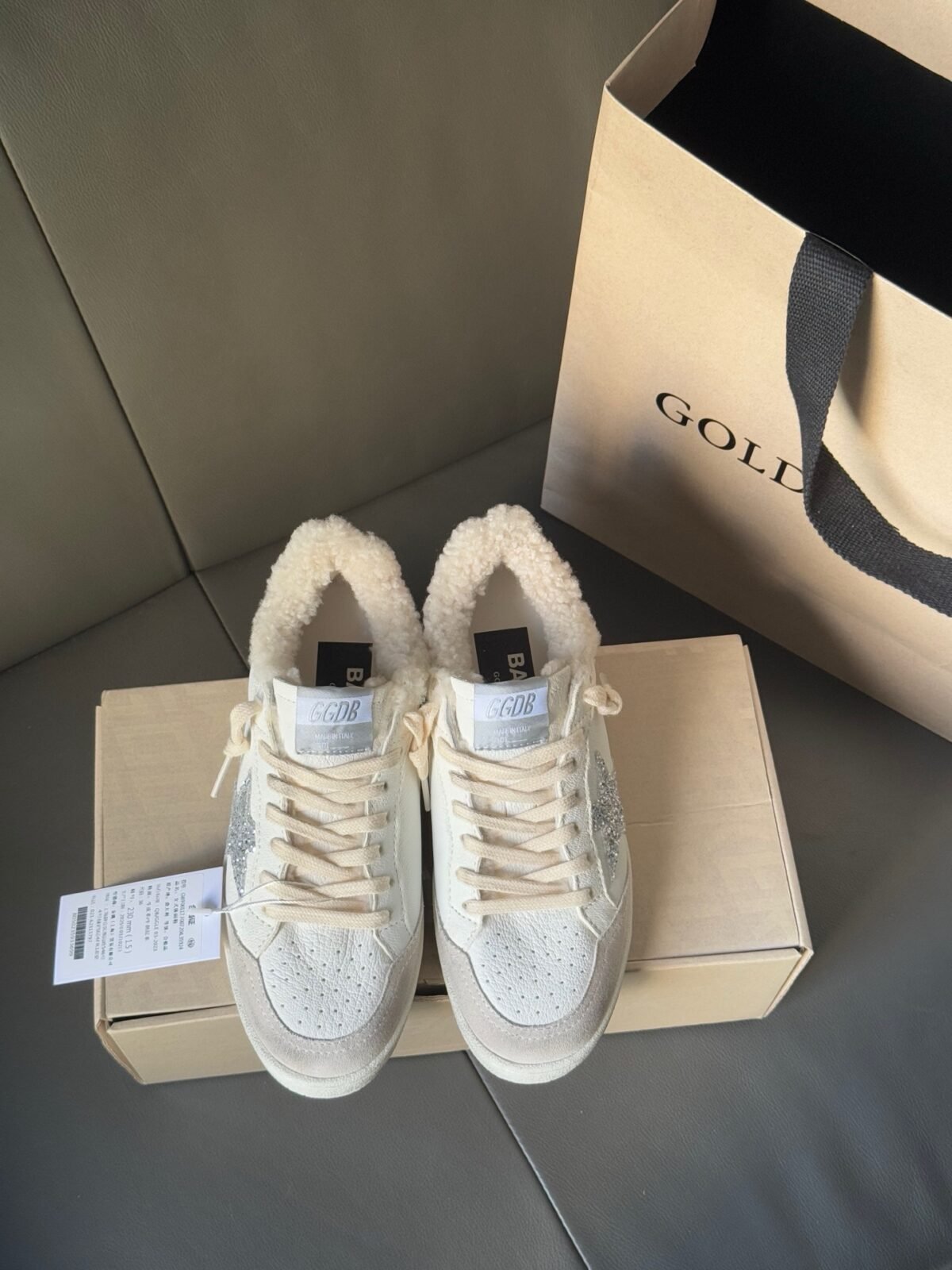 ⁦حذاء Golden Goose Ballstar⁩ - الصورة ⁦5⁩