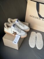 ⁦حذاء Golden Goose Ballstar⁩ - الصورة ⁦3⁩