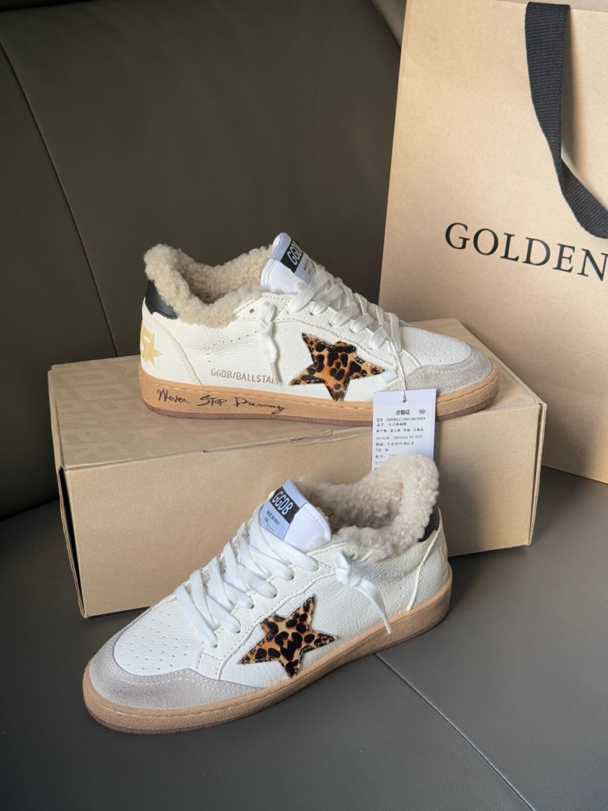 ⁦حذاء Golden Goose Ballstar⁩ - الصورة ⁦1⁩