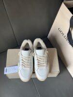 ⁦حذاء Golden Goose Ballstar⁩ - الصورة ⁦4⁩