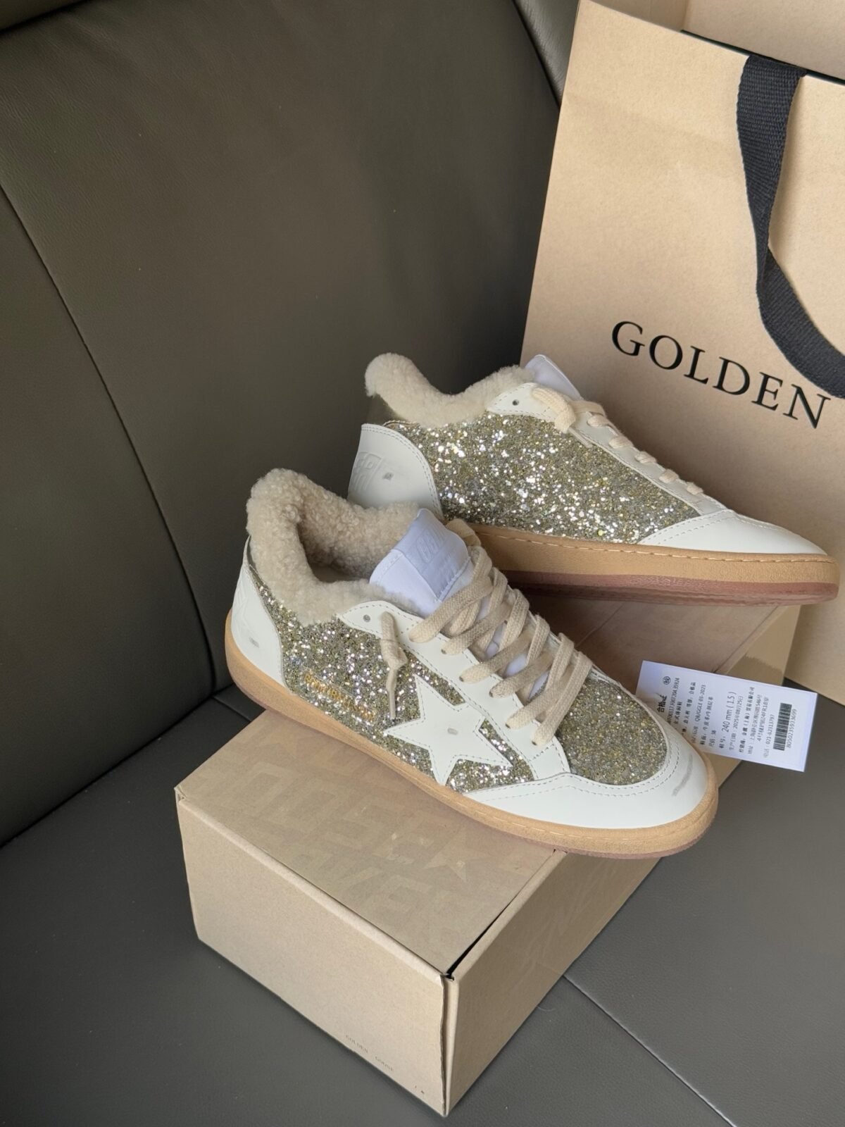 ⁦حذاء Golden Goose Ballstar⁩ - الصورة ⁦3⁩