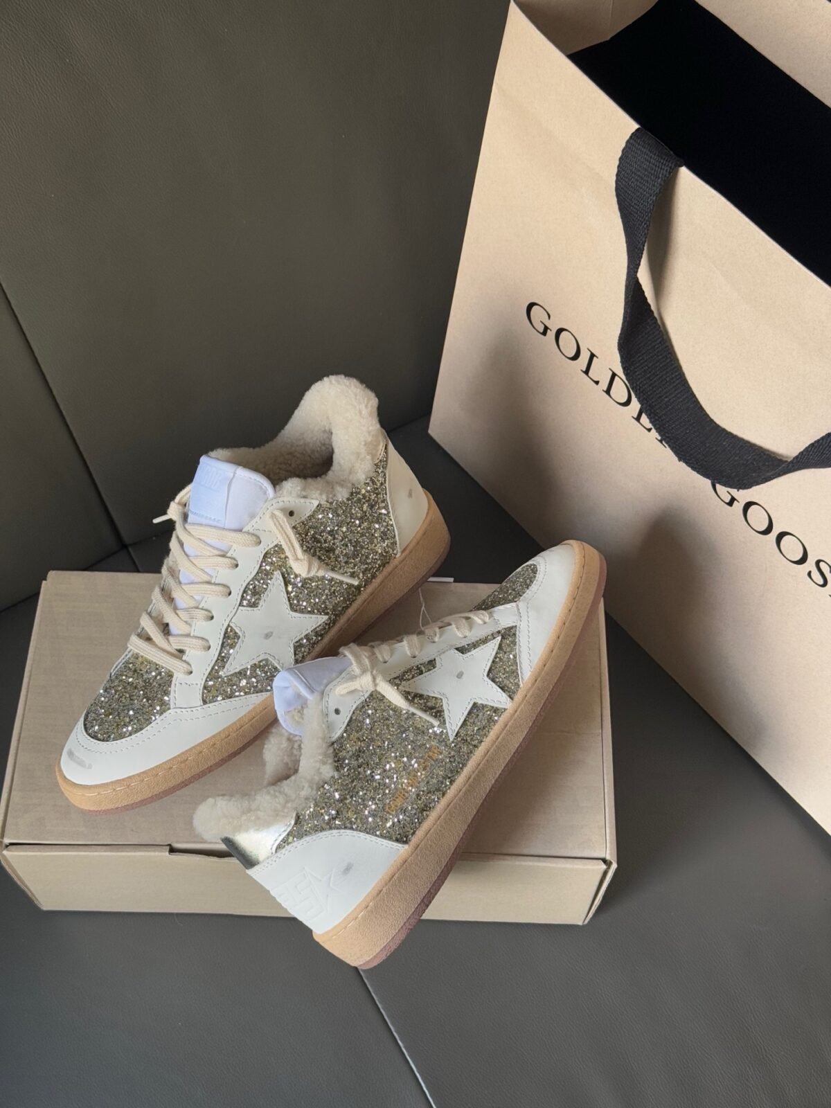 ⁦حذاء Golden Goose Ballstar⁩ - الصورة ⁦7⁩