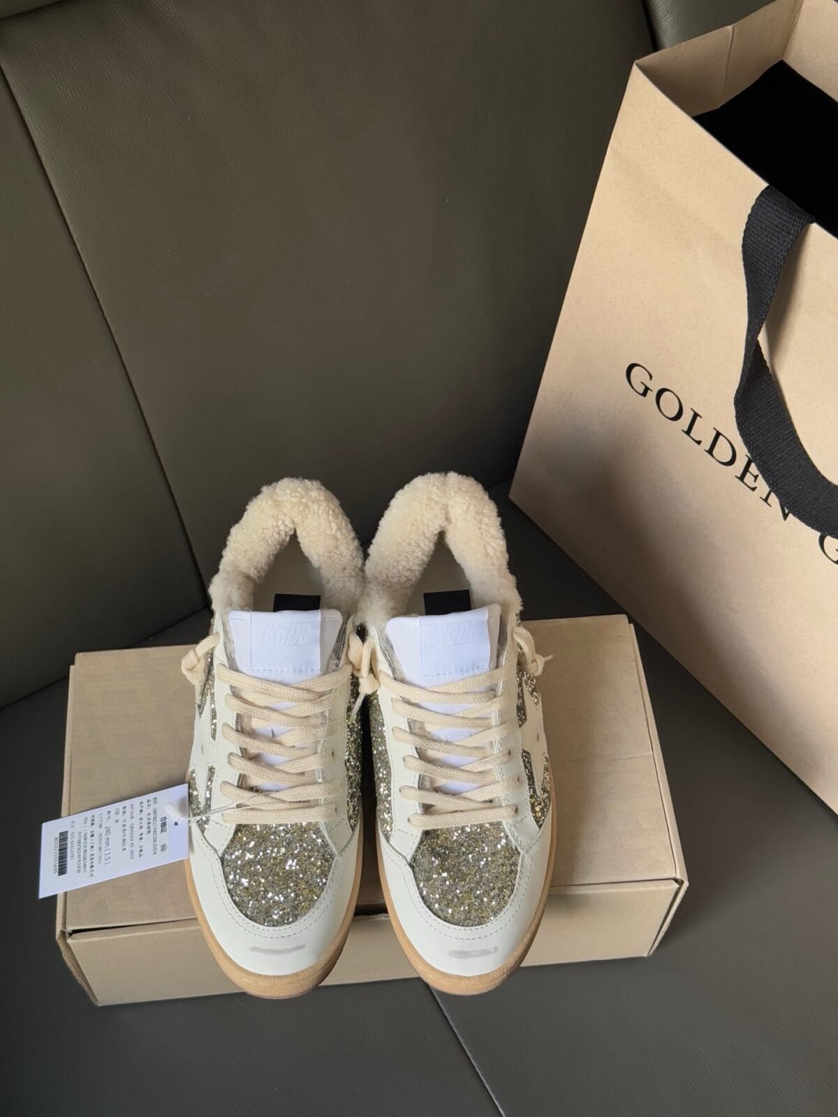 ⁦حذاء Golden Goose Ballstar⁩ - الصورة ⁦5⁩
