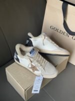 ⁦حذاء Golden Goose Ballstar⁩ - الصورة ⁦5⁩