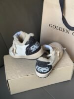 ⁦حذاء Golden Goose Ballstar⁩ - الصورة ⁦9⁩
