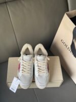 ⁦حذاء Golden Goose Ballstar⁩ - الصورة ⁦2⁩