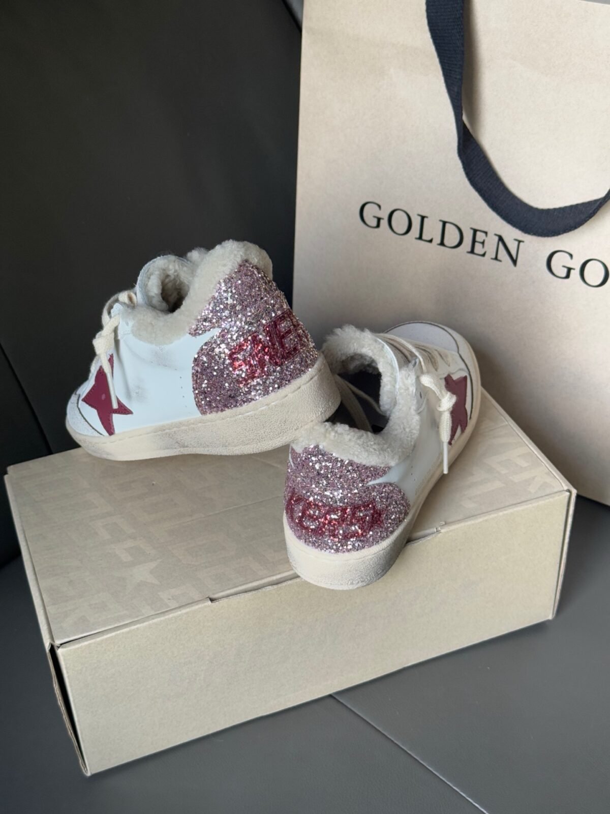 ⁦حذاء Golden Goose Ballstar⁩ - الصورة ⁦9⁩