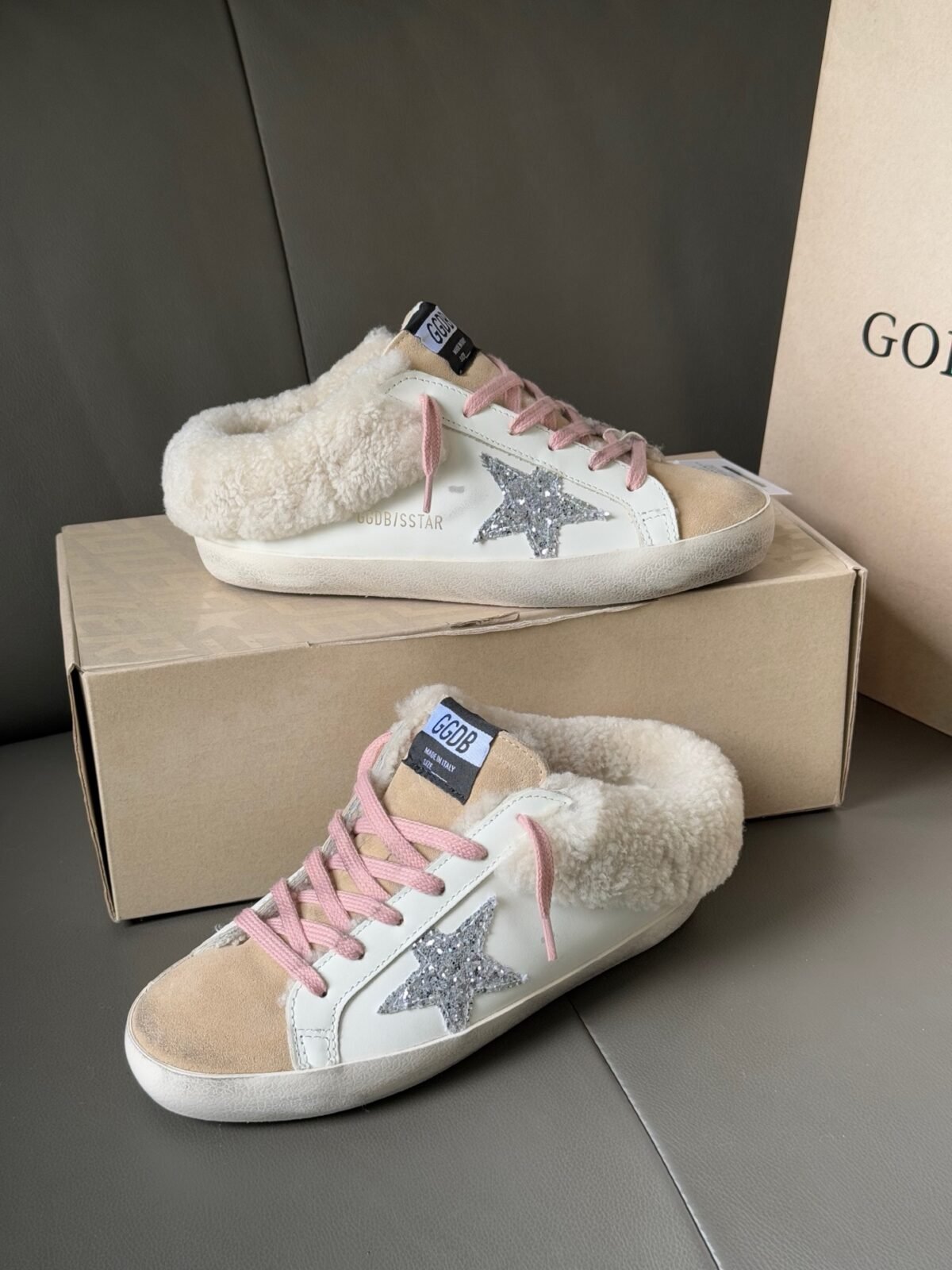 ⁦حذاء Golden Goose Superstar sabot⁩ - الصورة ⁦1⁩