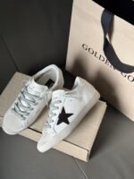 ⁦حذاء Golden Goose Superstar⁩ - الصورة ⁦6⁩