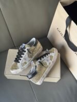 ⁦حذاء Golden Goose Superstar⁩ - الصورة ⁦5⁩