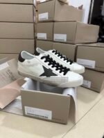 حذاء Golden Goose Superstar