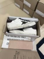 ⁦حذاء Golden Goose Superstar⁩ - الصورة ⁦9⁩
