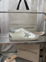 ⁦حذاء Golden Goose Superstar⁩ - الصورة ⁦5⁩
