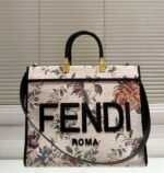 حقيبة FENDI ROMA