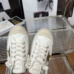 ⁦حذاء Golden Goose V-Star⁩ - الصورة ⁦6⁩